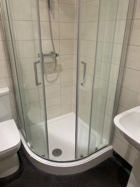 6 bedroom flat for rent