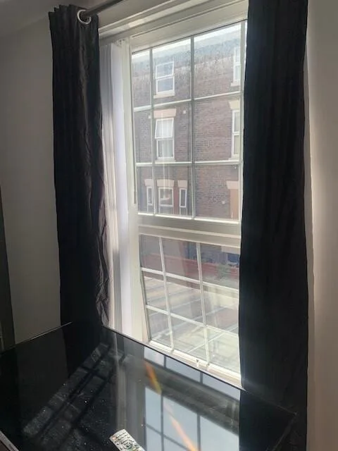 6 bedroom flat for rent