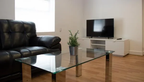 4 bedroom flat for rent