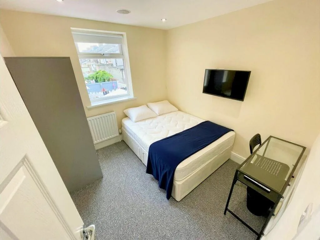 4 bedroom house for rent