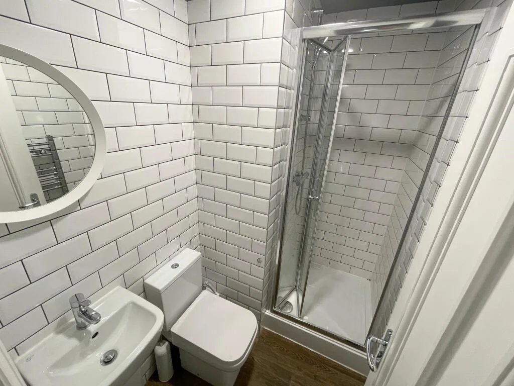 5 bedroom house for rent