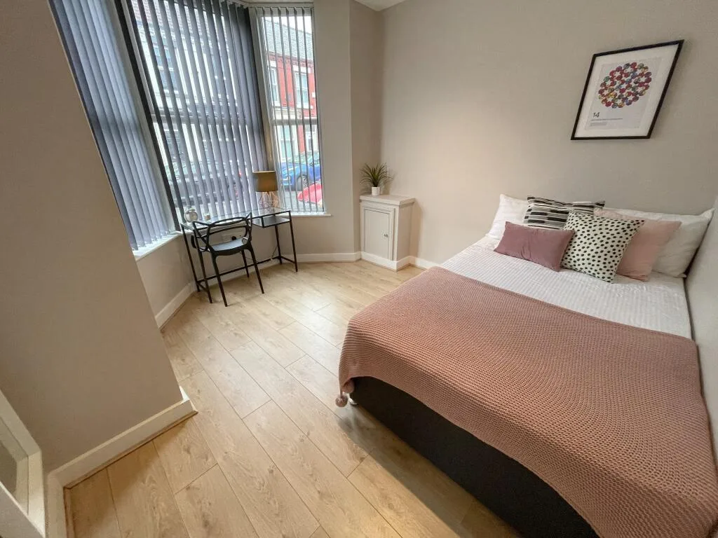 5 bedroom house for rent