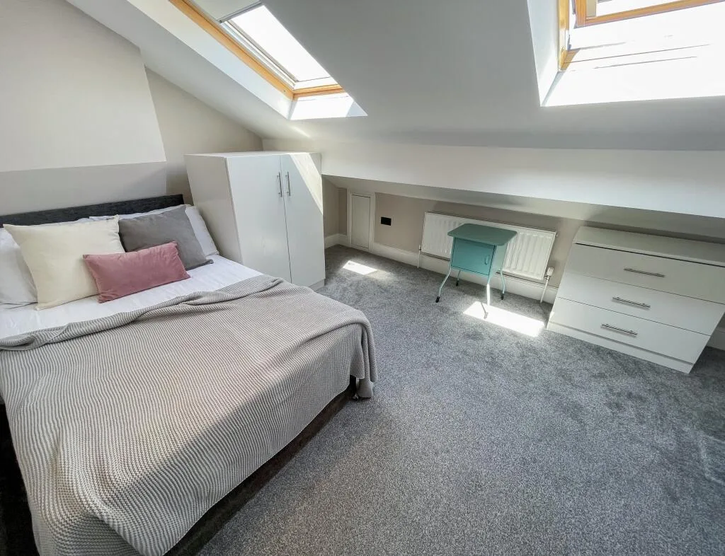 5 bedroom house for rent