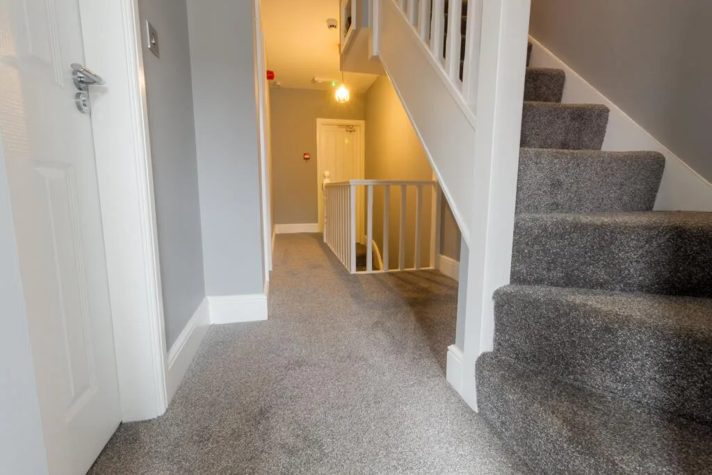 5 bedroom terraced house for rent