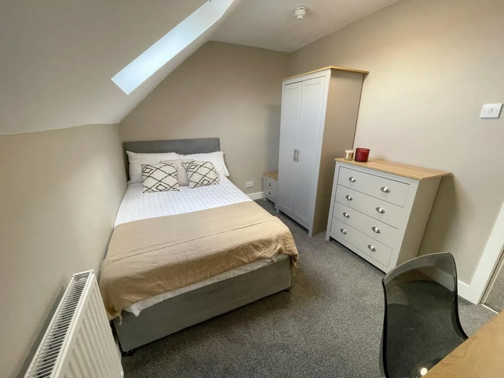 5 bedroom house for rent