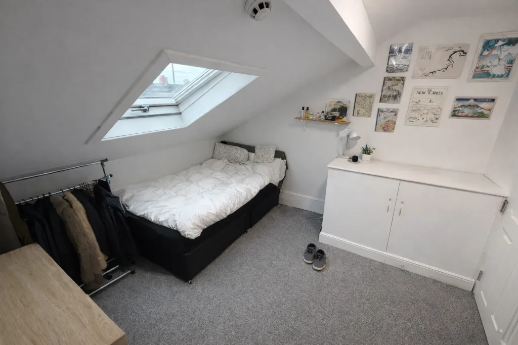 6 bedroom terraced house for rent