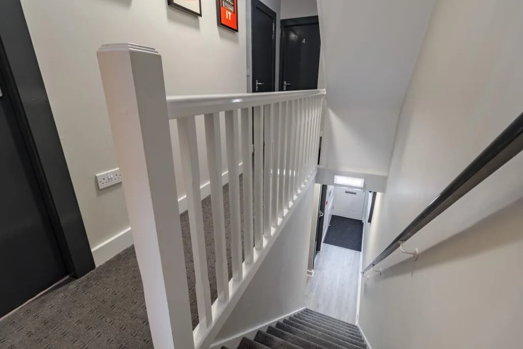 6 bedroom terraced house for rent