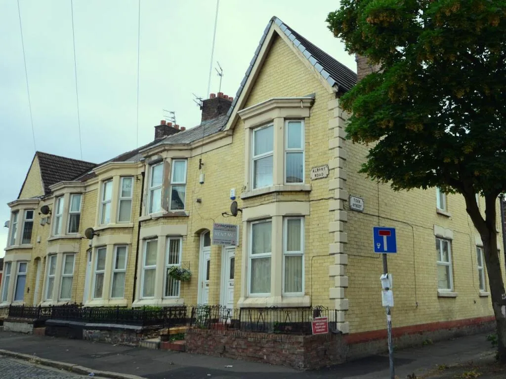 5 bedroom house share for rent