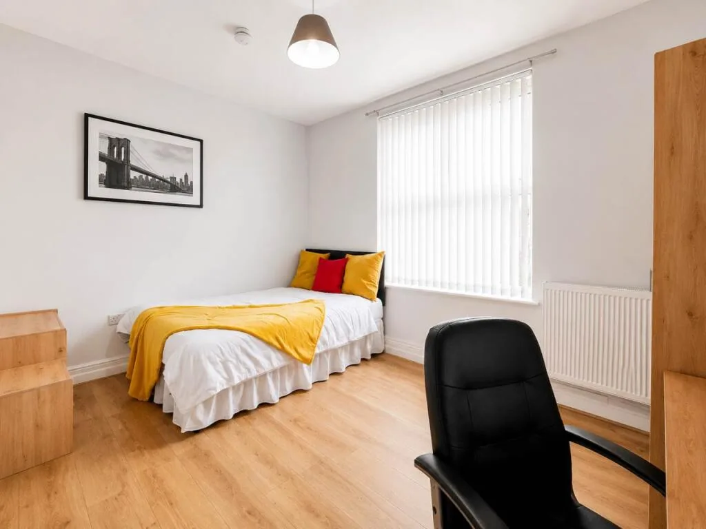 5 bedroom house share for rent