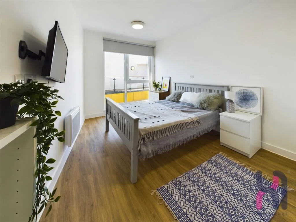 Studio flat for rent