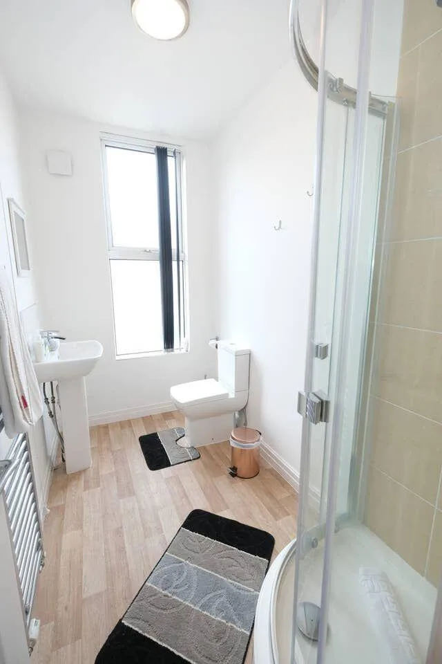 4 bedroom terraced house for rent