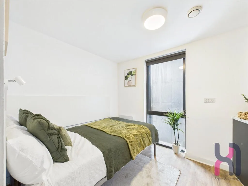 Studio flat for rent