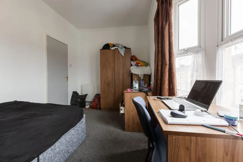 4 bedroom terraced house for rent