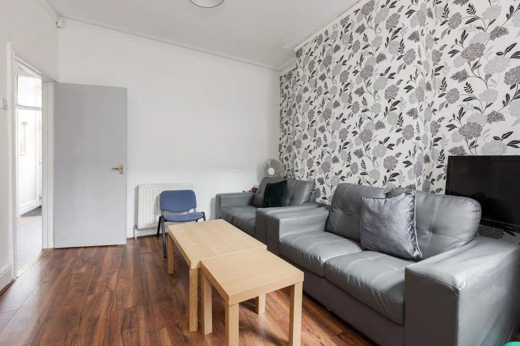 4 bedroom terraced house for rent