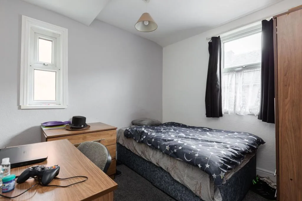 4 bedroom terraced house for rent