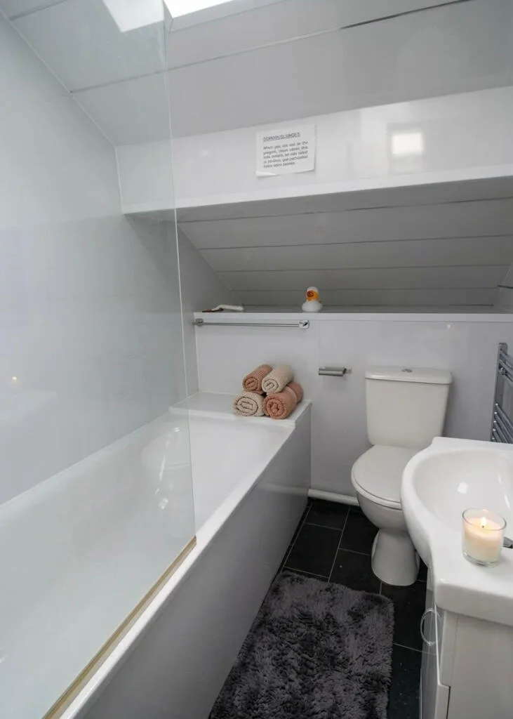 4 bedroom terraced house for rent