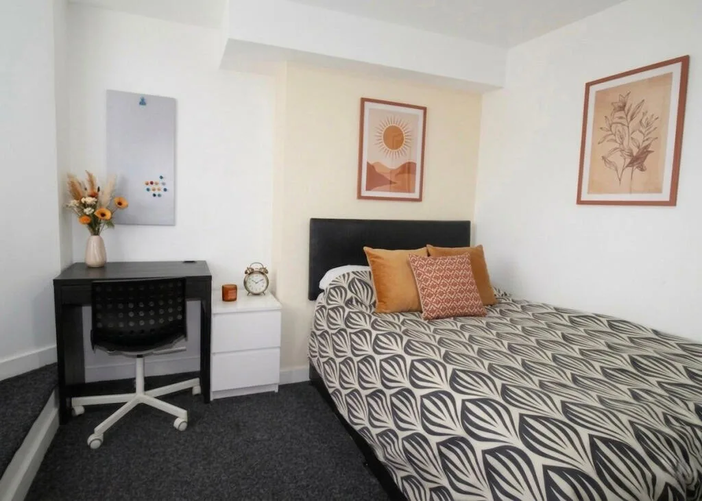 4 bedroom terraced house for rent
