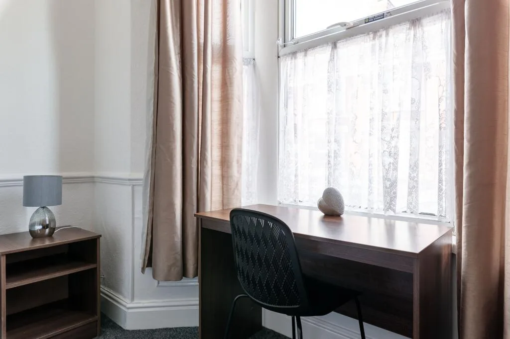 5 bedroom terraced house for rent