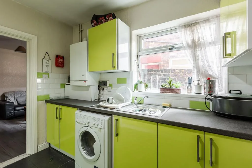 4 bedroom house share for rent