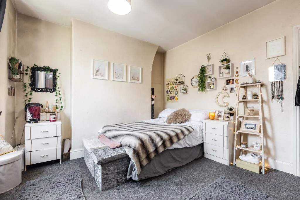 4 bedroom house share for rent
