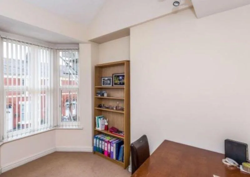 4 bedroom terraced house for rent