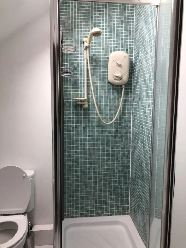 4 bedroom terraced house for rent