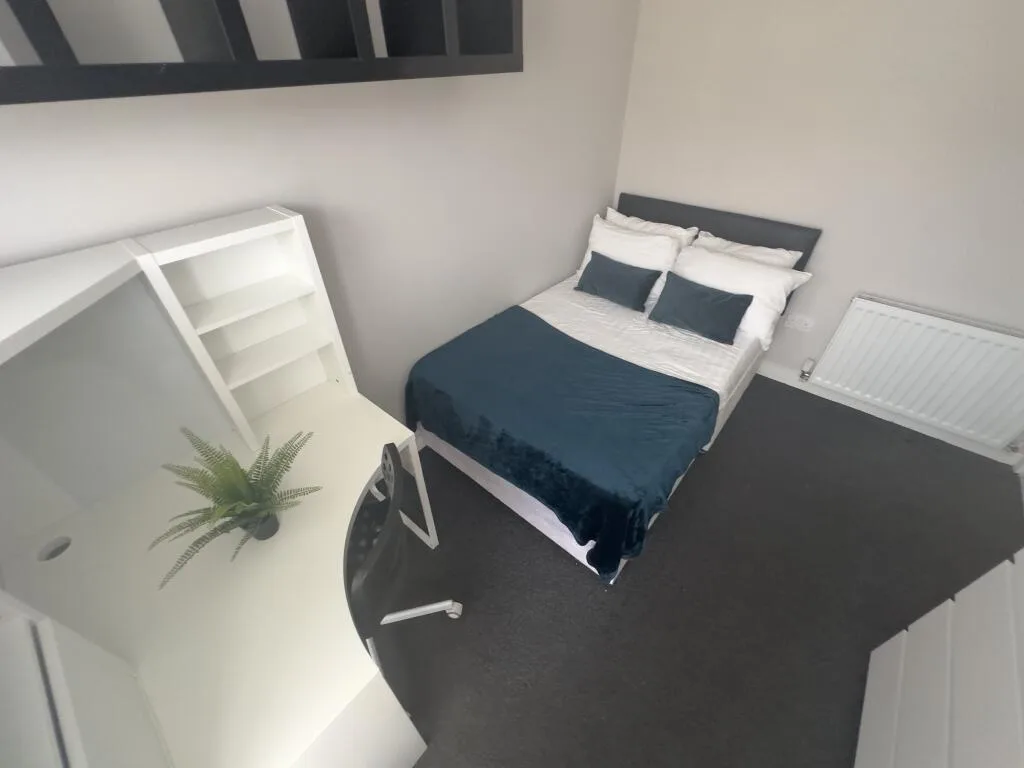 4 bedroom house share for rent