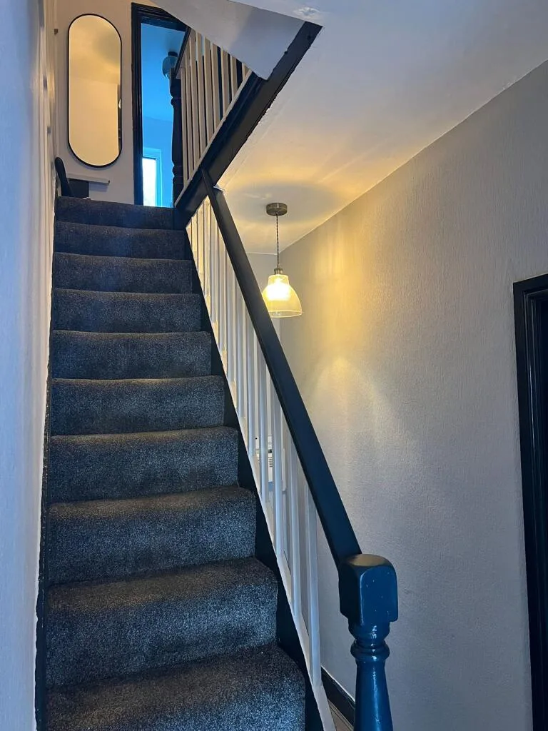 5 bedroom end of terrace house for rent