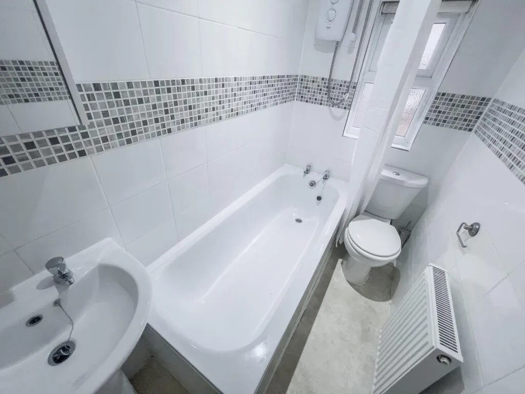 4 bedroom terraced house for rent
