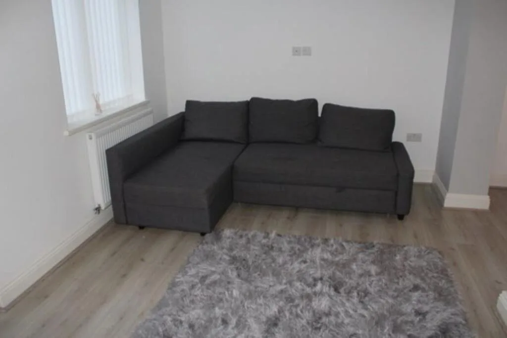 4 bedroom flat for rent