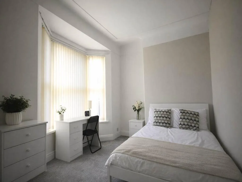 4 bedroom house share for rent