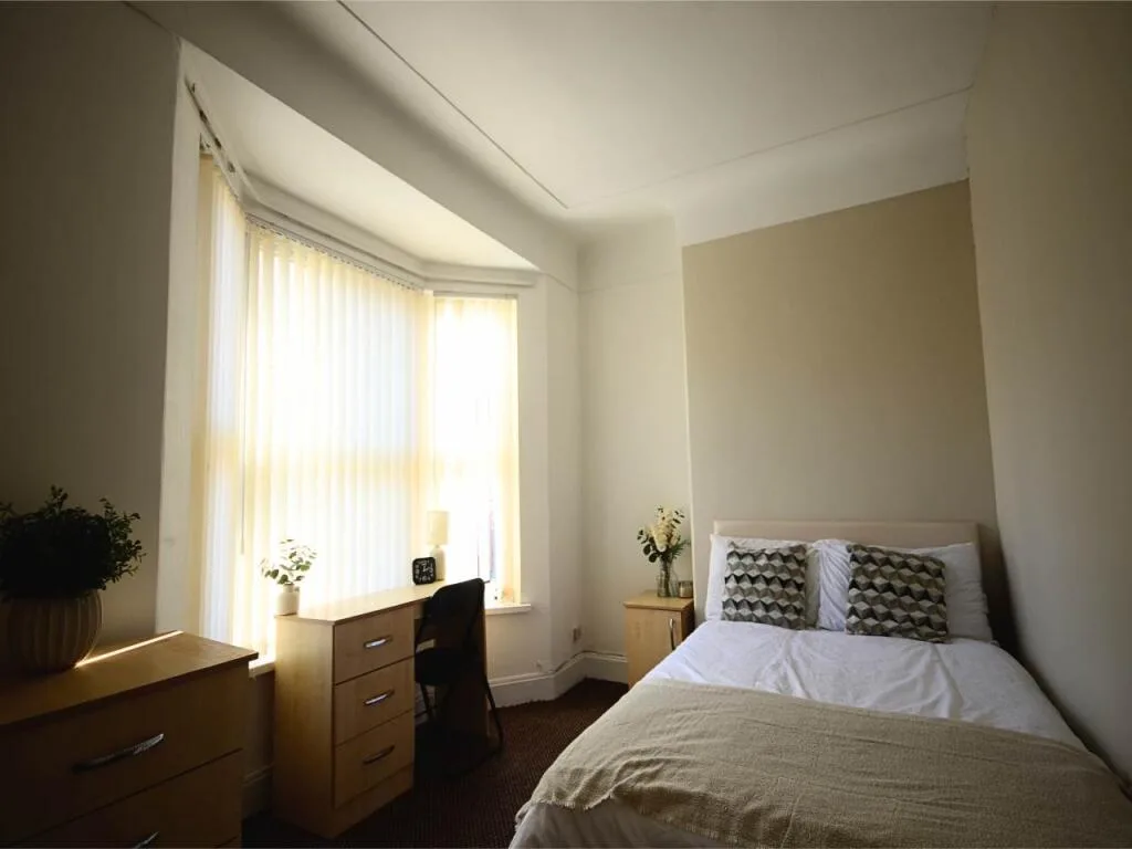 4 bedroom house share for rent