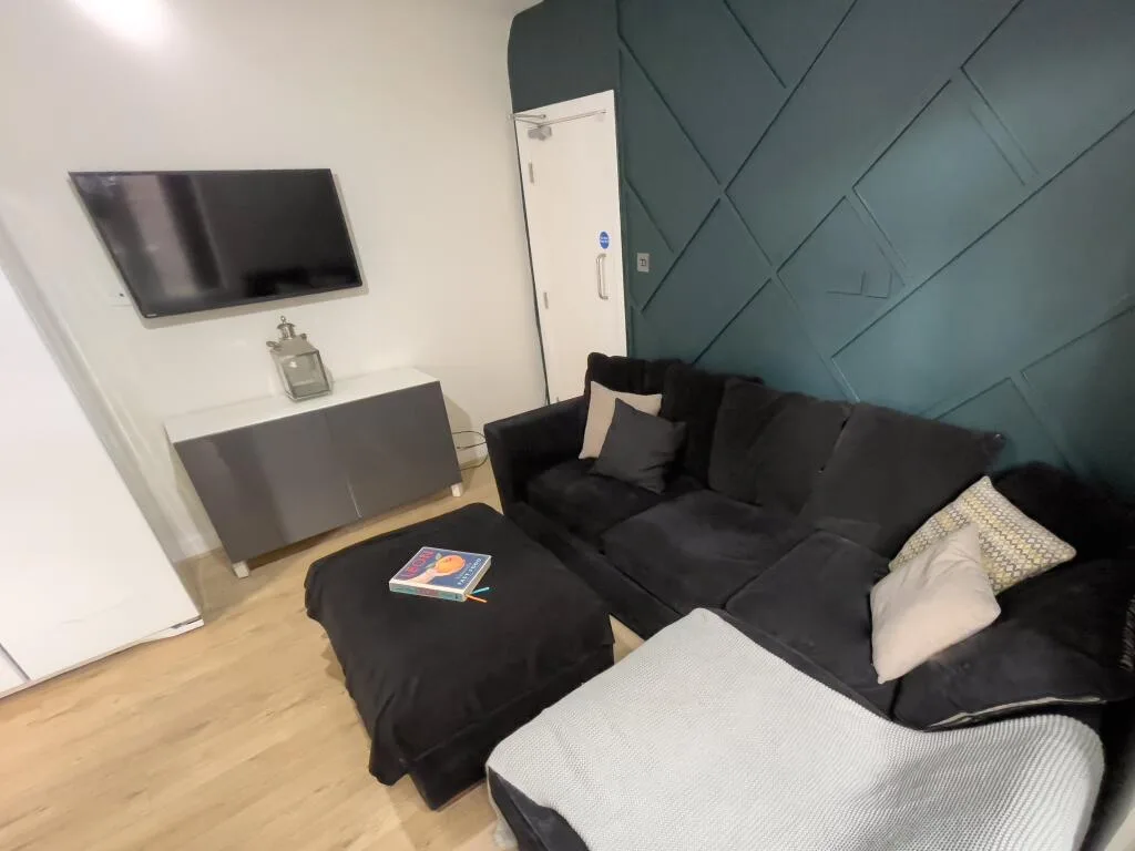4 bedroom house share for rent