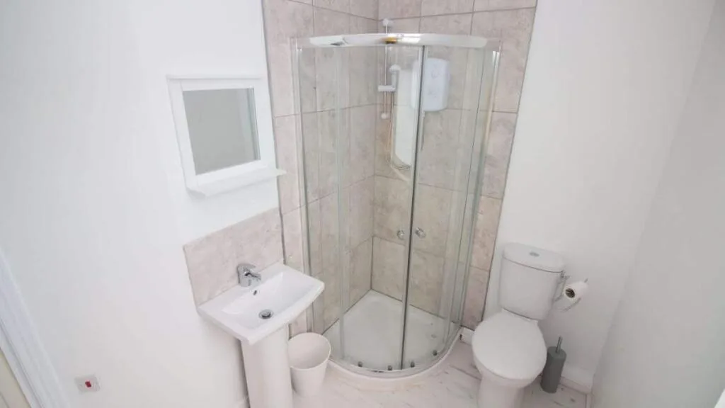 4 bedroom terraced house for rent