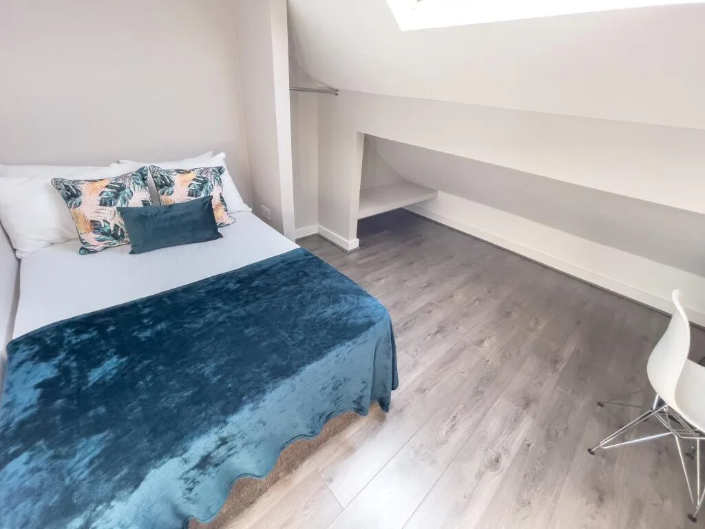 5 bedroom house for rent