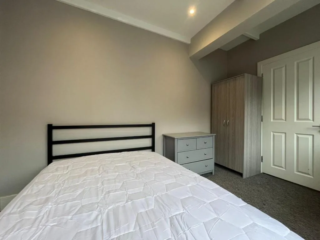 2 bedroom ground floor flat for rent