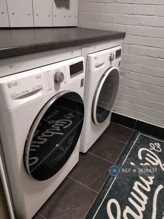 1 bedroom house share for rent
