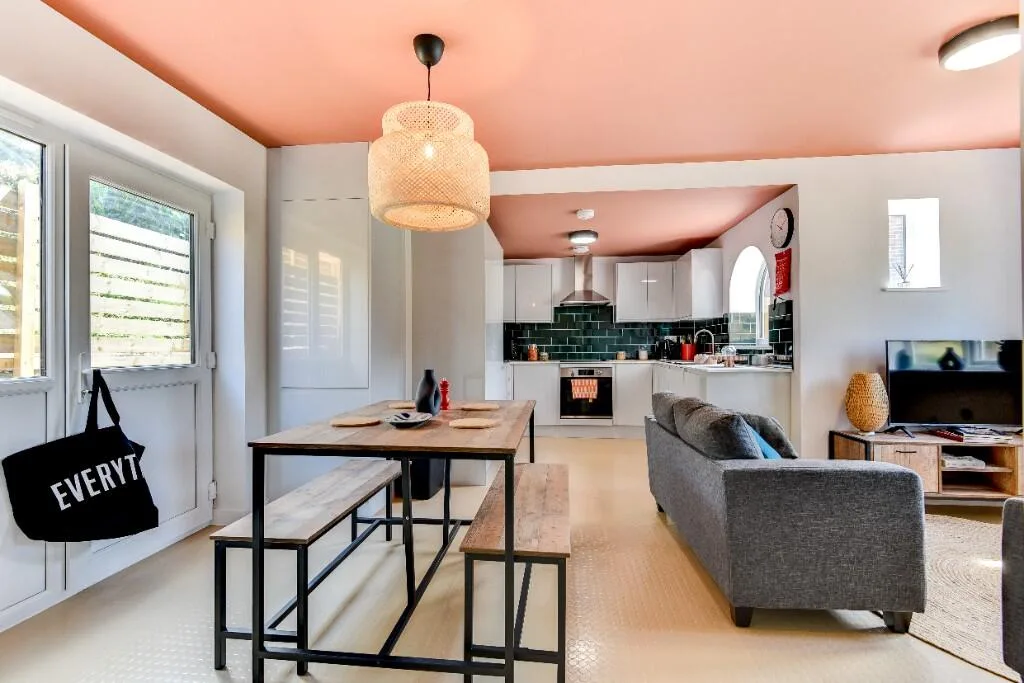 1 bedroom house share for rent