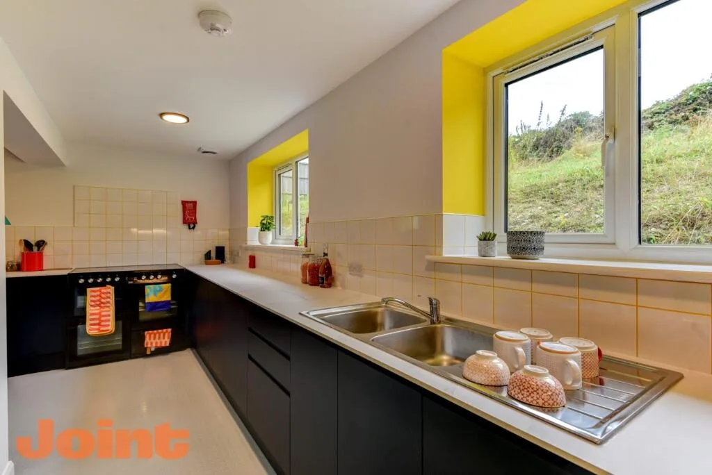 1 bedroom house share for rent