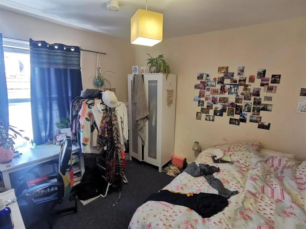 4 bedroom terraced house for rent