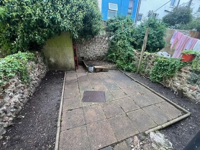4 bedroom terraced house for rent