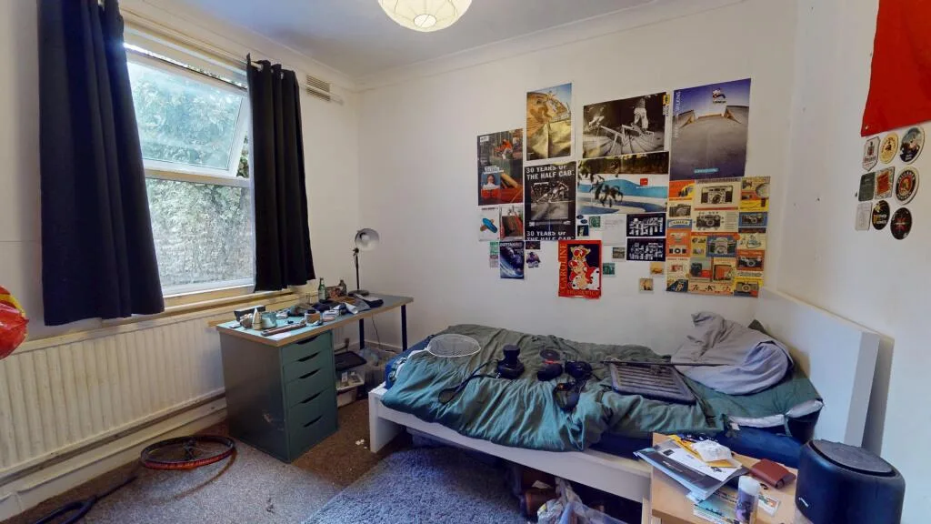 4 bedroom semi-detached house for rent