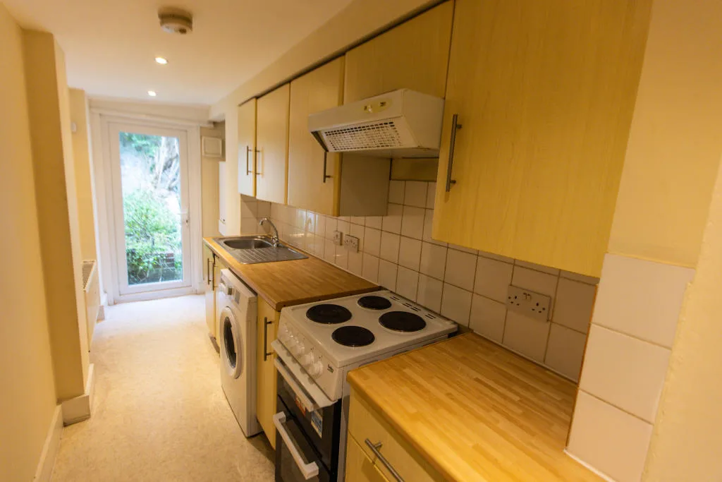 4 bedroom terraced house for rent