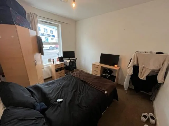 4 bedroom terraced house for rent