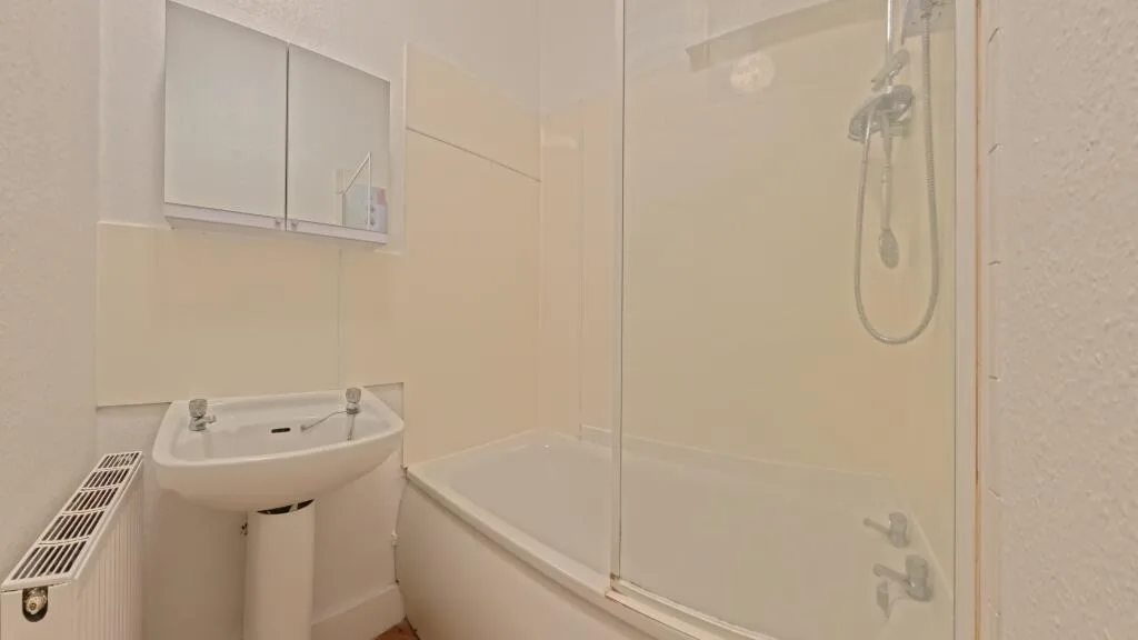 4 bedroom apartment for rent