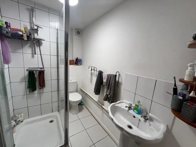 4 bedroom terraced house for rent