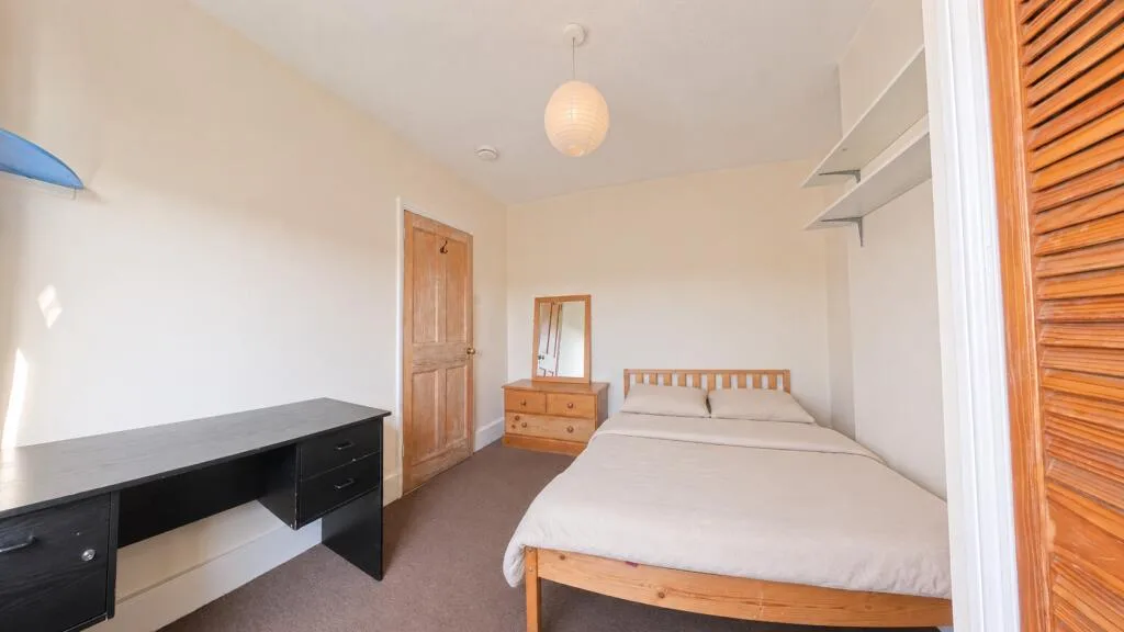 4 bedroom terraced house for rent