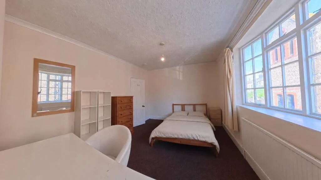 4 bedroom terraced house for rent
