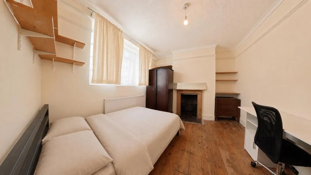 4 bedroom terraced house for rent