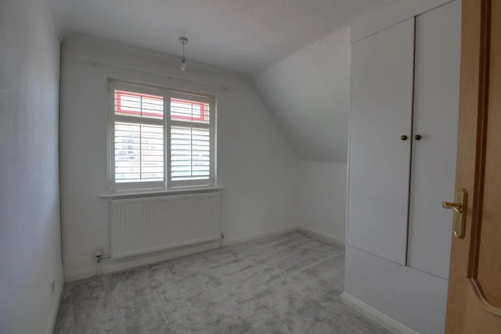3 bedroom semi-detached house for rent